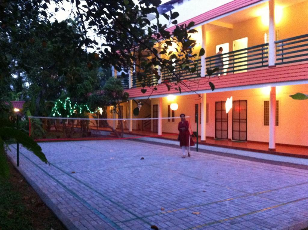 Palm Grove Service Villa Коччи Экстерьер фото