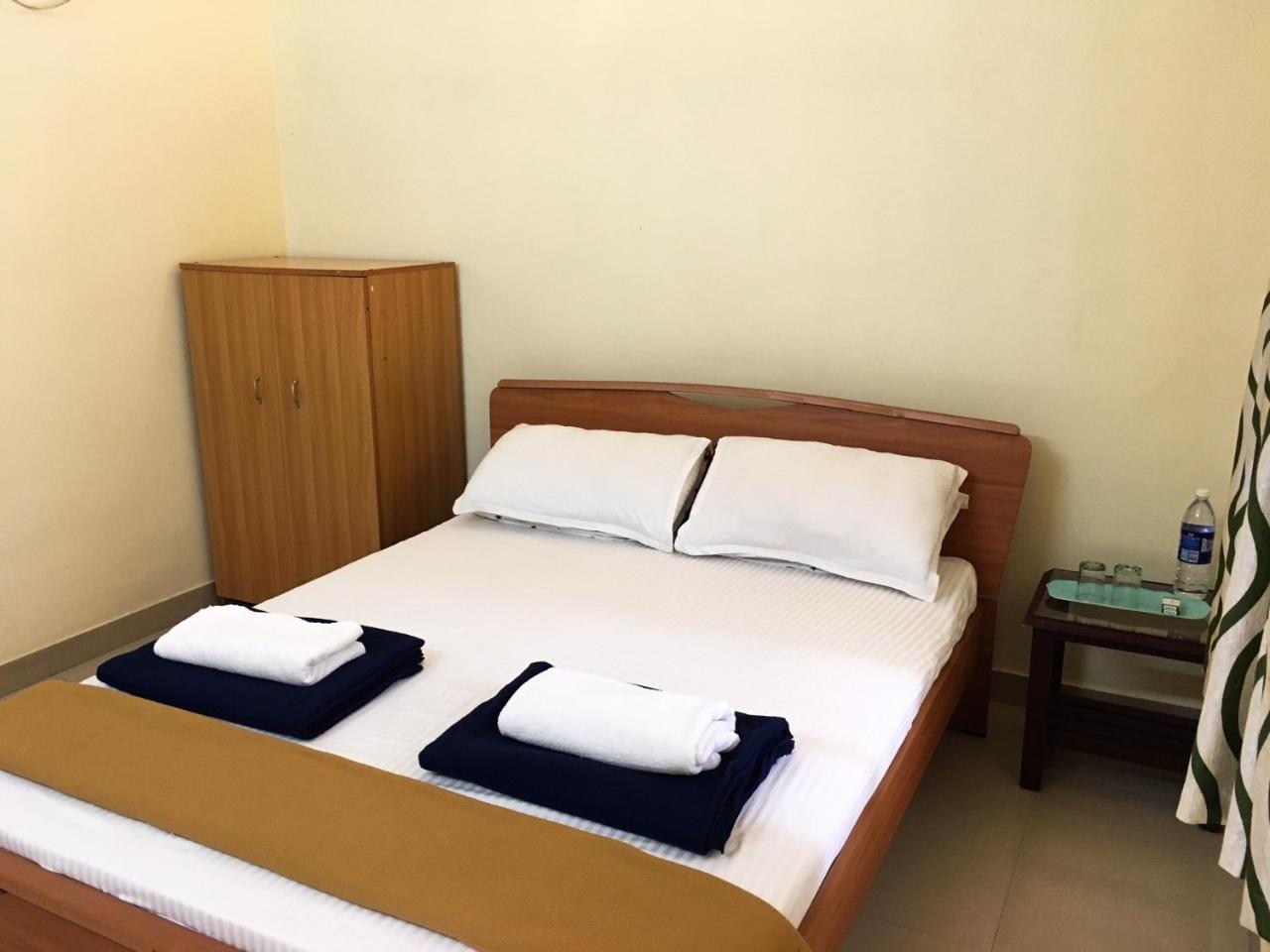 Palm Grove Service Villa Коччи Экстерьер фото